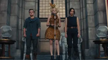 Backdrop to the movie "The Hunger Games: Catching Fire" #836276