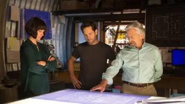 Backdrop to the movie "Ant-Man" #1642936