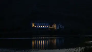 Backdrop to the movie "Abraham