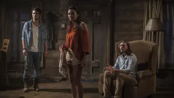 Backdrop to the movie "Evil Dead" #642823