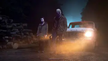 Backdrop to the movie "The Strangers: Chapter 1" #555808