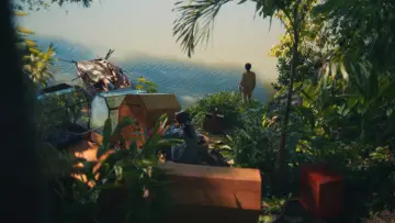 Backdrop to the movie "Under the Same Sun" #832187