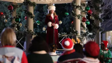 Backdrop to the movie "A Hollywood Christmas" #1882396