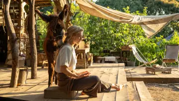 Backdrop to the movie "Eden" #525165