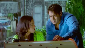 Backdrop to the movie "Naam" #944506