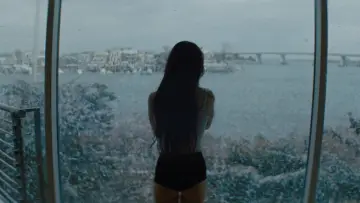 Backdrop to the movie "Anora" #547627