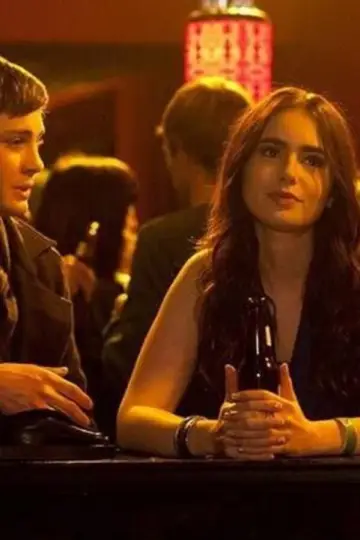Poster to the movie "Stuck in Love" #1200349