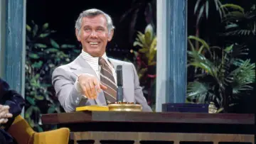 Backdrop to the movie "Johnny Carson: King of Late Night" #1804103