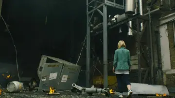 Backdrop to the movie "Storage 24" #466153