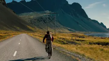 Backdrop to the movie "The Secret Life of Walter Mitty" #637296