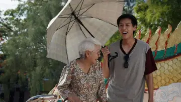 Backdrop to the movie "How to Make Millions Before Grandma Dies" #479294