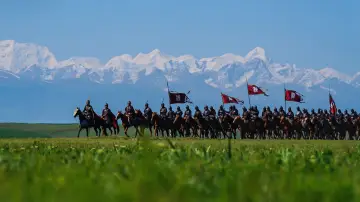 Backdrop to the movie "A Legend" #550799