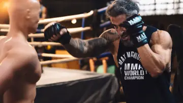 Backdrop to the movie "MMA - A Fathers Fight" #1773751
