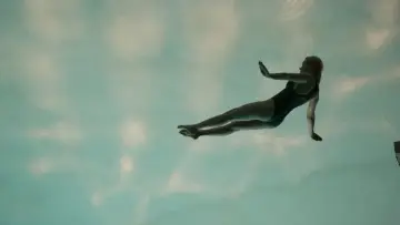 Backdrop to the movie "It