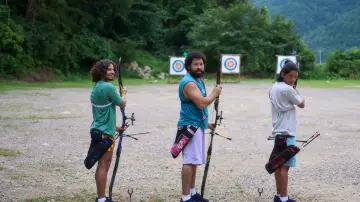 Backdrop to the movie "Amazon Bullseye" #865043