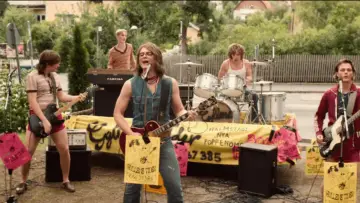 Backdrop to the movie "Sounds of Summer" #982836