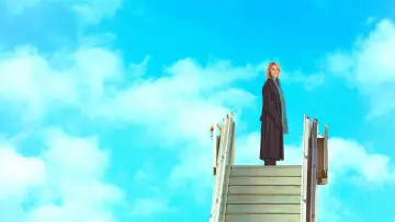 Backdrop to the movie "Flying" #1805550