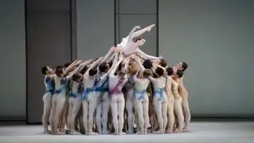 Backdrop to the movie "Royal Opera House 2023/24: Macmillan Triple" #199996