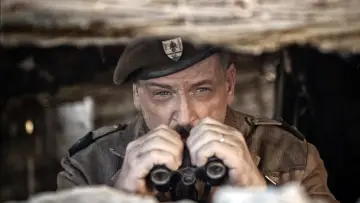 Backdrop to the movie "De Gaulle: The Sovereign Edge (Film 2)" #837159