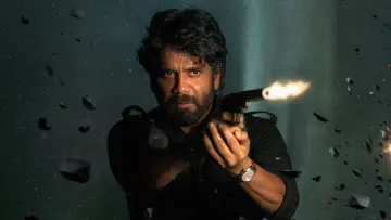 Backdrop to the movie "Kuberaa" #680428
