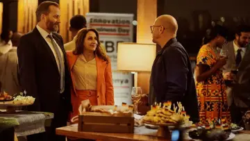 Backdrop to the movie "Death in Mombasa" #350284