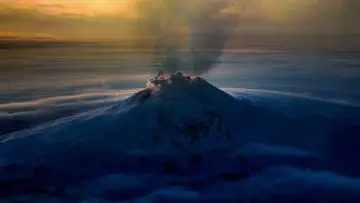 Backdrop to the movie "Explorer: Lake of Fire" #1691640