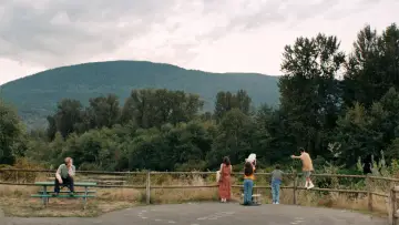 Backdrop to the movie "Blue Heron" #770361