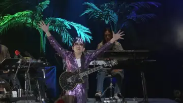 Backdrop to the movie "Super Best Live ~ ULTRASEVEN-T" #491062