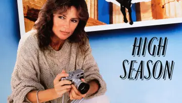 Backdrop to the movie "High Season" #1130009