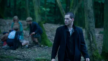 Backdrop to the movie "Lore" #708294