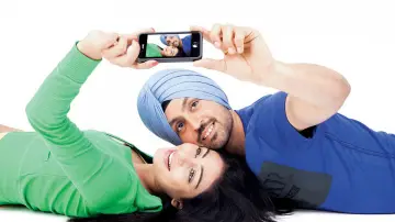 Backdrop to the movie "Jatt & Juliet" #1158129
