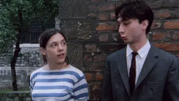 Backdrop to the movie "Portrait of a Young Girl at the End of the 