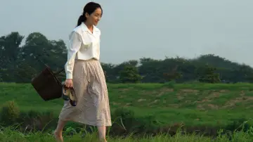 Backdrop to the movie "Yunagi City, Sakura Country" #1619281