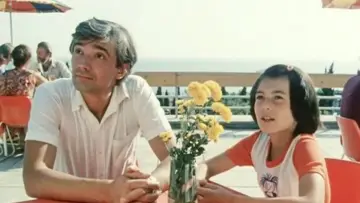 Backdrop to the movie "Double Passing" #1158499