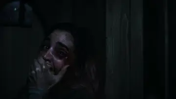 Backdrop to the movie "Evil Dead Burn" #1570262