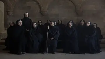 Backdrop to the movie "The Abbess" #430073