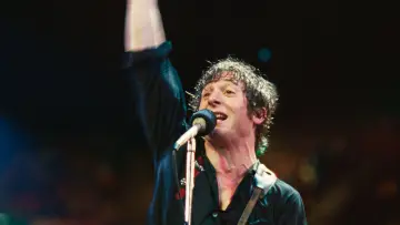 Backdrop to the movie "Springsteen: Deliver Me from Nowhere" #550885