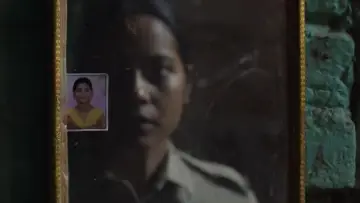 Backdrop to the movie "Santosh" #834817