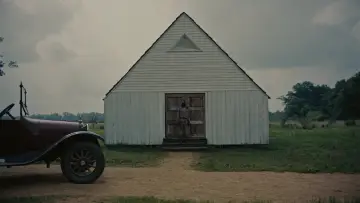 Backdrop to the movie "Sinners" #512623