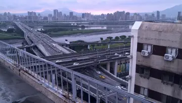 Backdrop to the movie "Xining Public Housing" #1185150