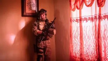 Backdrop to the movie "Warfare" #524115