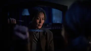 Backdrop to the movie "The Old Woman with the Knife" #528911