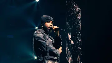 Backdrop to the movie "Josman en concert à l’Accor Arena" #1016549