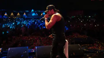 Backdrop to the movie "Yo Yo Honey Singh: Famous" #1832926