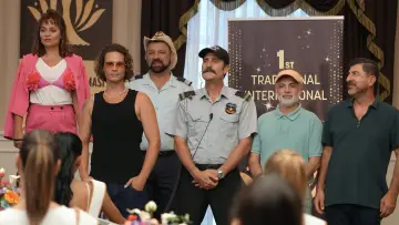 Backdrop to the movie "Dance with the Jackals 7" #883220