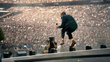 Backdrop to the movie "blur: Live at Wembley Stadium" #1525907