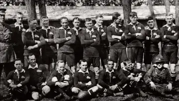 Backdrop to the movie "All Blacks at War" #1105572