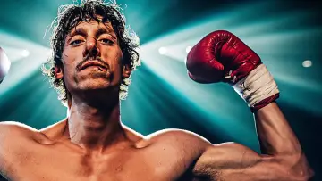 Backdrop to the movie "Boxer" #635342