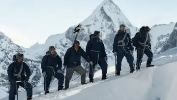 Backdrop to the movie "Tenzing" #1652099