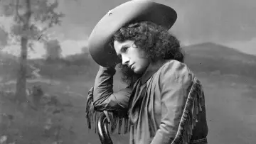 Backdrop to the movie "Buffalo Bill" #1114211